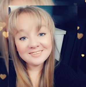 Meet your Posher, Michaela